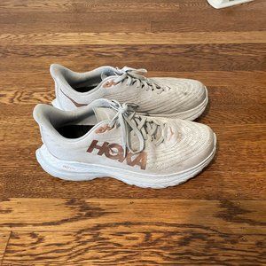 Hoka Mach 5 Running Shoes Womens' Size 9 white/copper